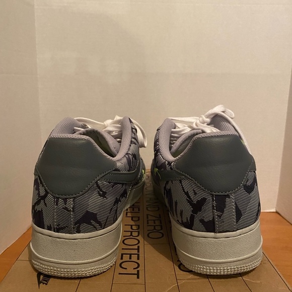 Nike AF1 Low '07 LX Light Smoke Grey Camo Embroidery size 12 EUC shoes sneaker - Picture 8 of 10